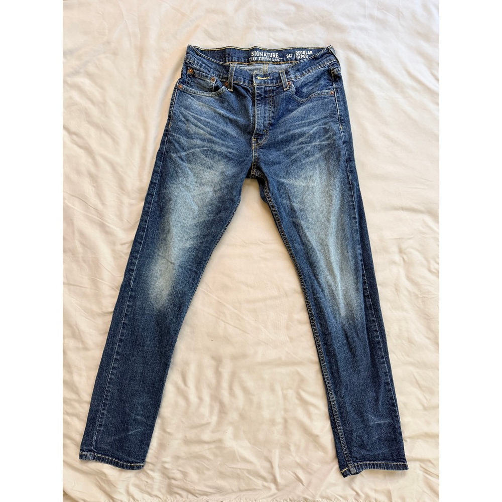 Signature by Levi Strauss S47 Mens Regular Taper Jeans Medium Wash W30 L32 Denim